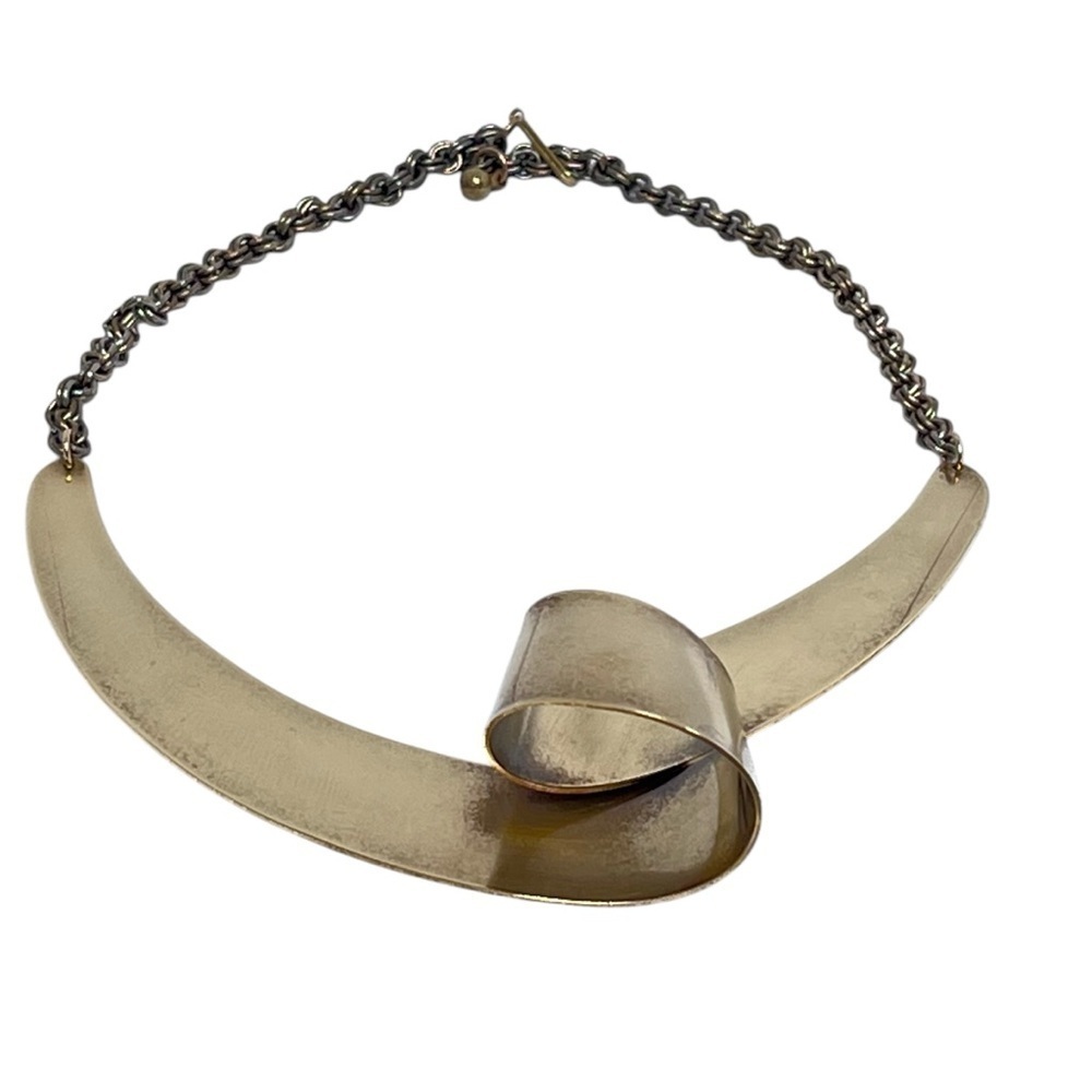 Vintage 1990's Brass Gold Metal Modern Twist Choker Necklace